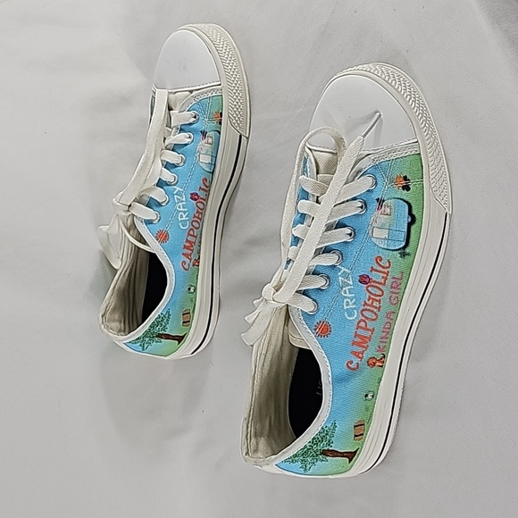 Crazy Campaholic Shoes - Picture 3 of 7